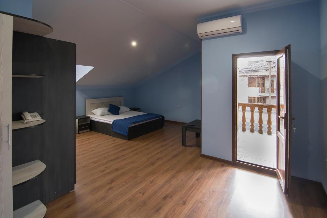 Afa Hotel & Guest House Yerevan Exterior photo
