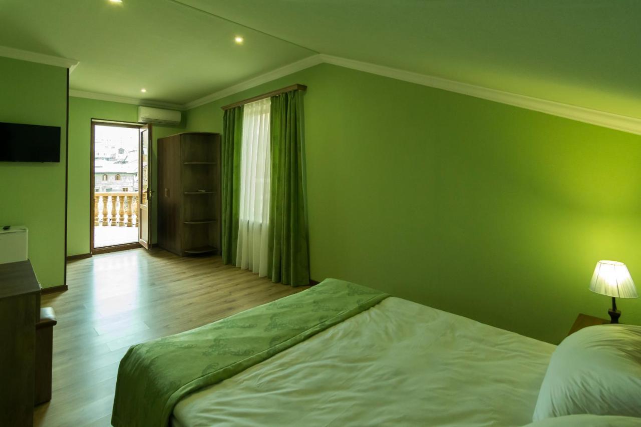 Afa Hotel & Guest House Yerevan Exterior photo