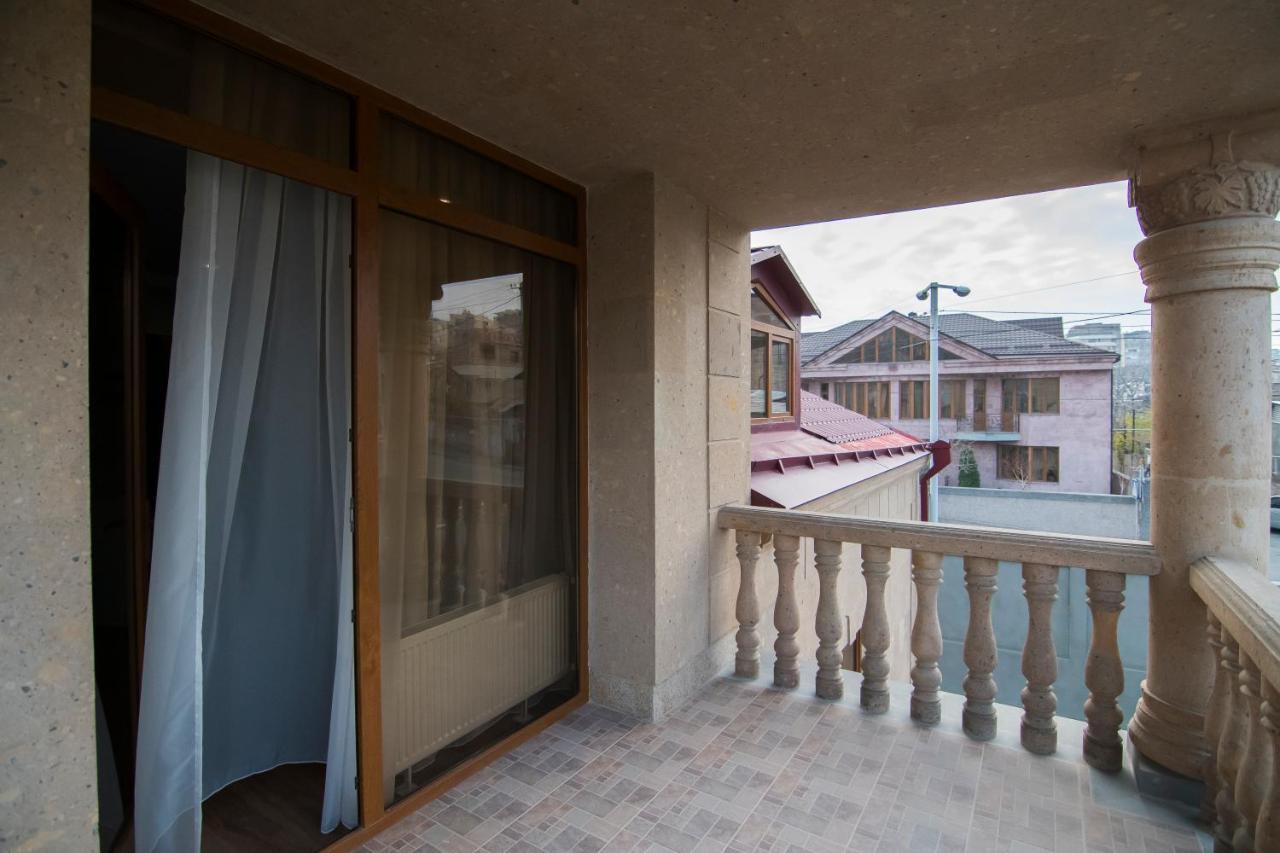 Afa Hotel & Guest House Yerevan Exterior photo