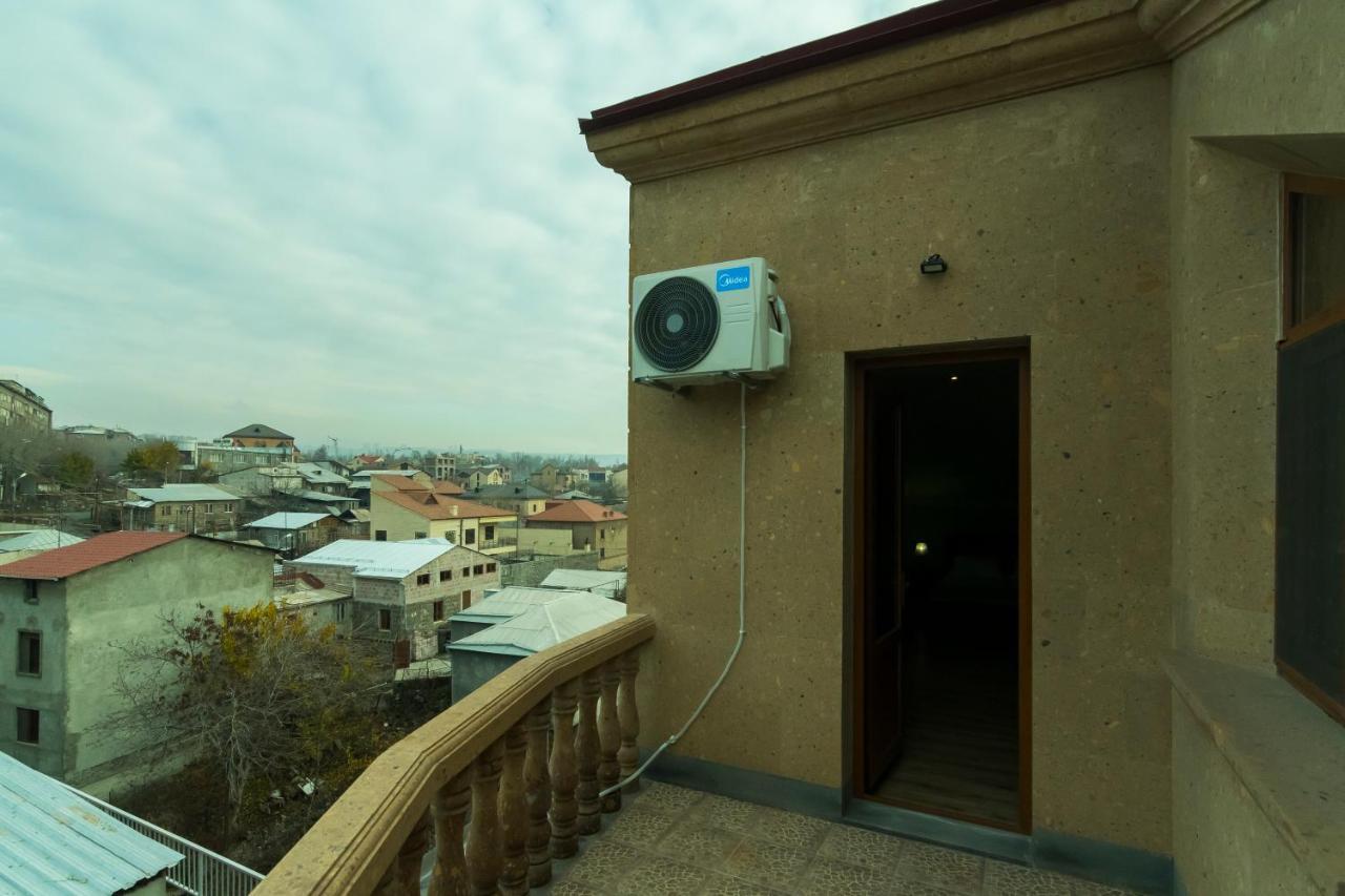 Afa Hotel & Guest House Yerevan Exterior photo
