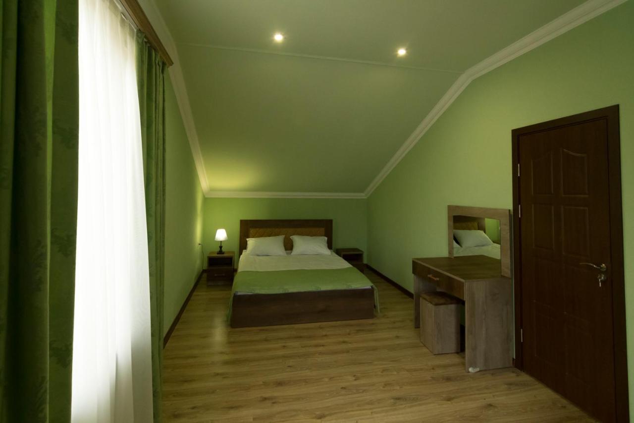 Afa Hotel & Guest House Yerevan Exterior photo